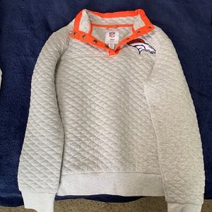 NFL Broncos pull over jacket